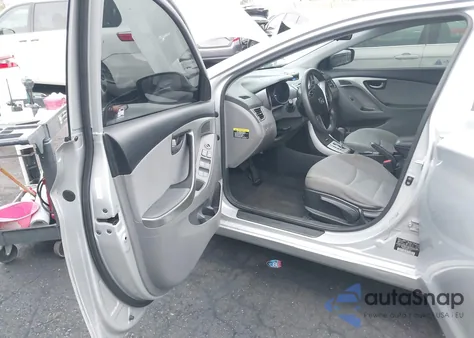 2012 Hyundai Elantra Gls (Ulsan Plant) z USA, uszkodzony, nr VIN KMHDH4AE0CU417137